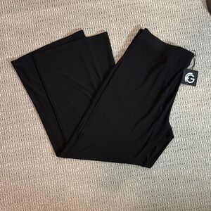 Chic Black Wide Leg Trousers